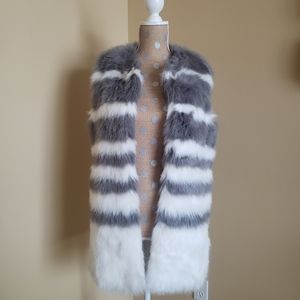 Faux fur vest gray white stripe small Bar III